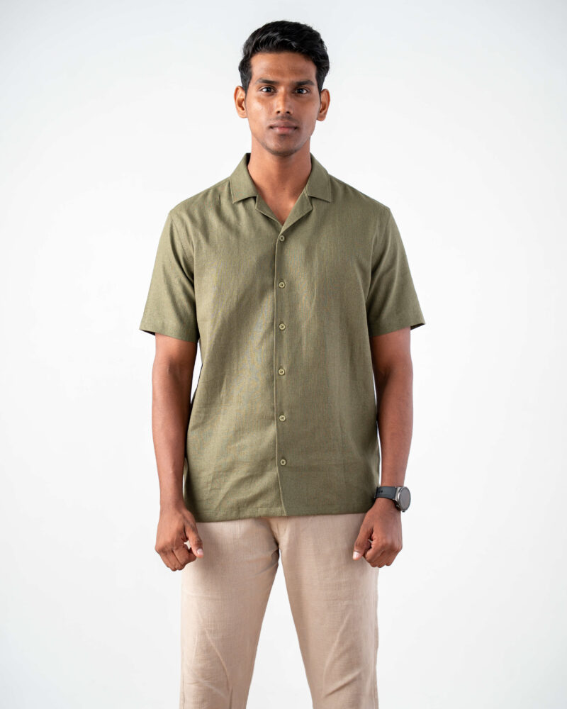 Camp-Collar Linen Shirt in Olive