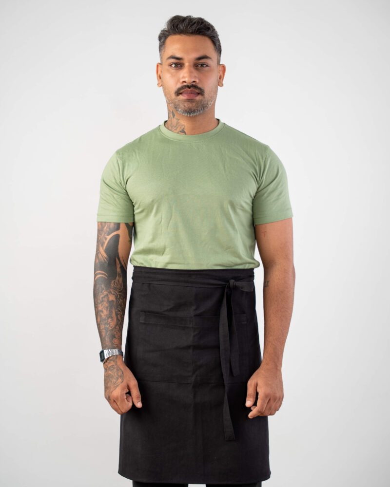 black short waist apron, single pocket